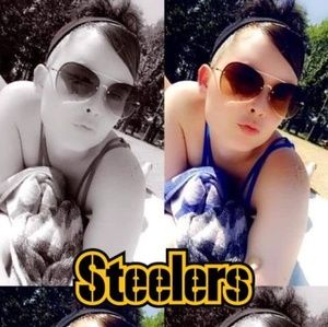 Meet your Posher, Courtney